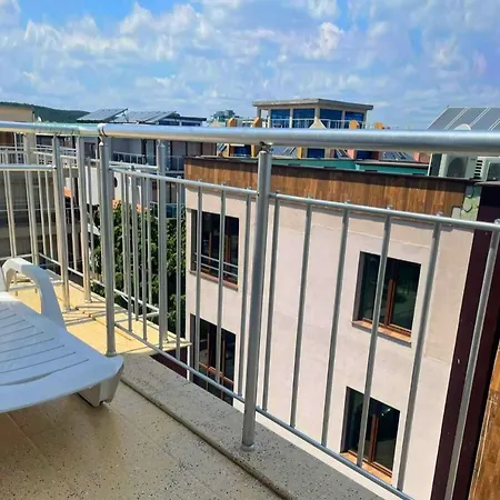 Royal Blue Przy Samym Morzu Plazy Apartament *